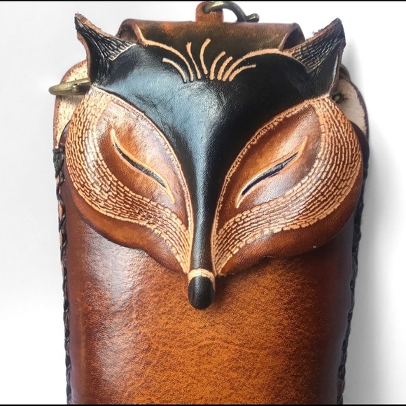 New! USA MADE GENUINE LEATHER HANDMADE HANDCRAFTED FOX CELL Crossbody PHONE BAG - Picture 3 of 8